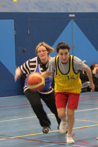 J2-CES Basket 09-10 (20).JPG