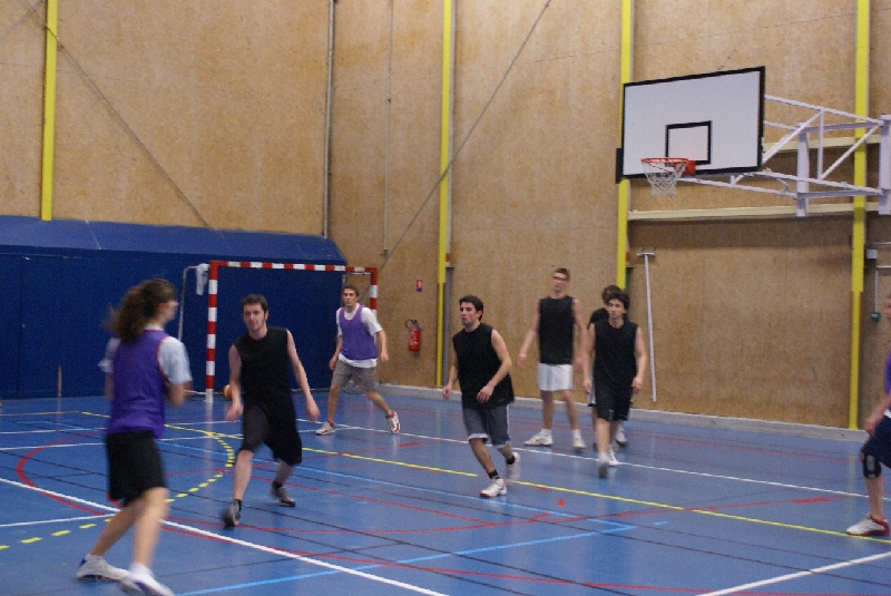 J3 CES Basket 09-10 (21).JPG