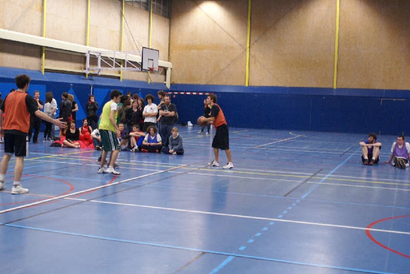 J3 CES Basket 09-10 (76).JPG